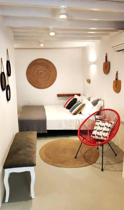 Bougainvillea Cave Suite - Old Town Mykonos Town エクステリア 写真